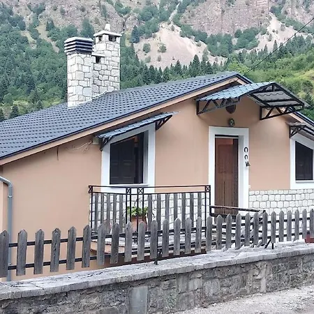 το σπίτι πάνω από το ποτάμι Tatil Evi Pantévgeni