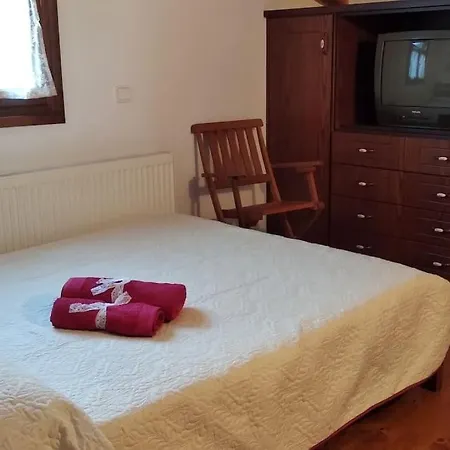 το σπίτι πάνω από το ποτάμι Tatil Evi